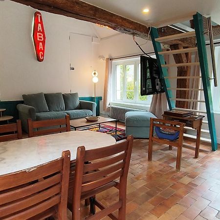 Bed and Breakfast Le Grand Barrois Crecy-la-Chapelle Exterior foto