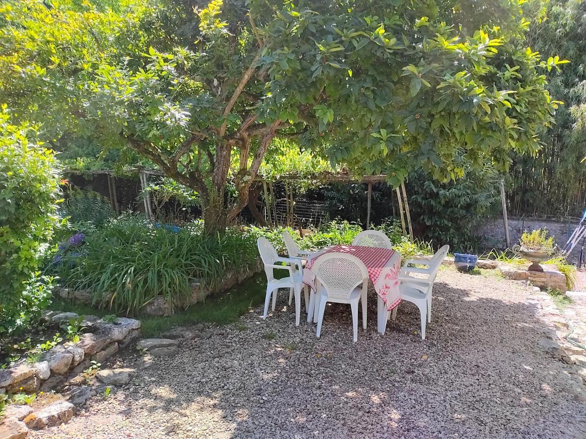 Bed and Breakfast Le Grand Barrois Crecy-la-Chapelle Exterior foto