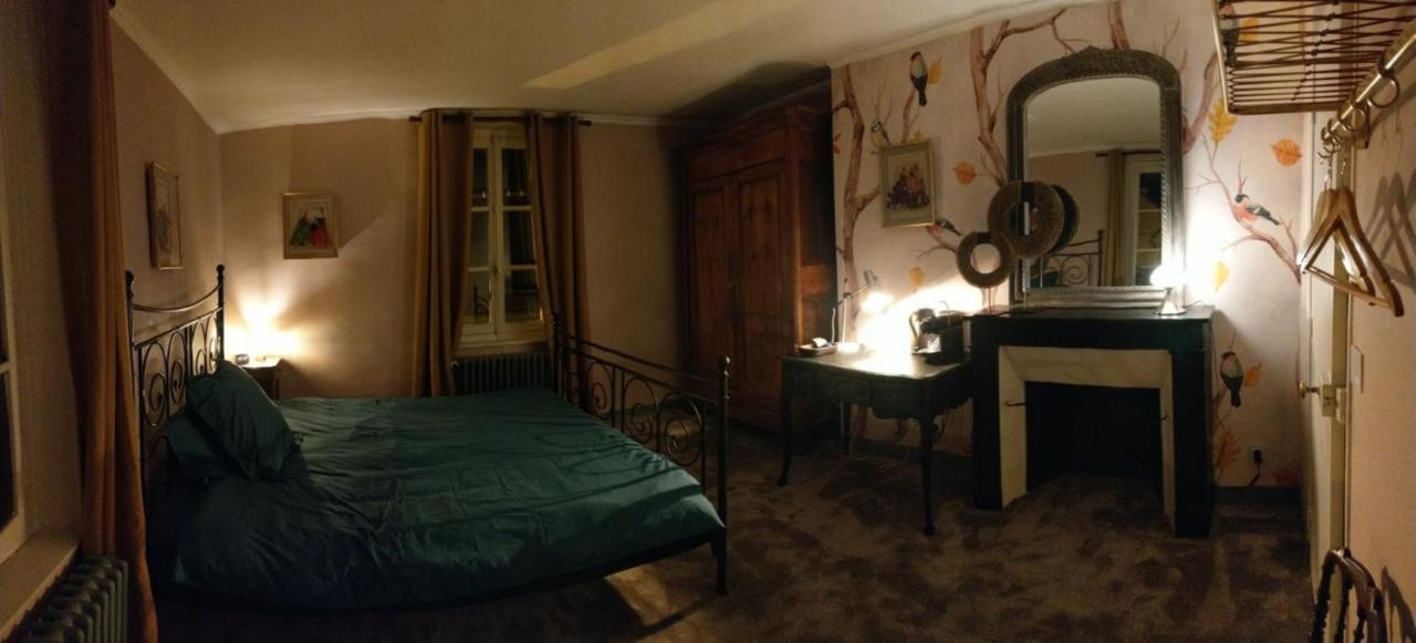 Bed and Breakfast Le Grand Barrois Crecy-la-Chapelle Exterior foto