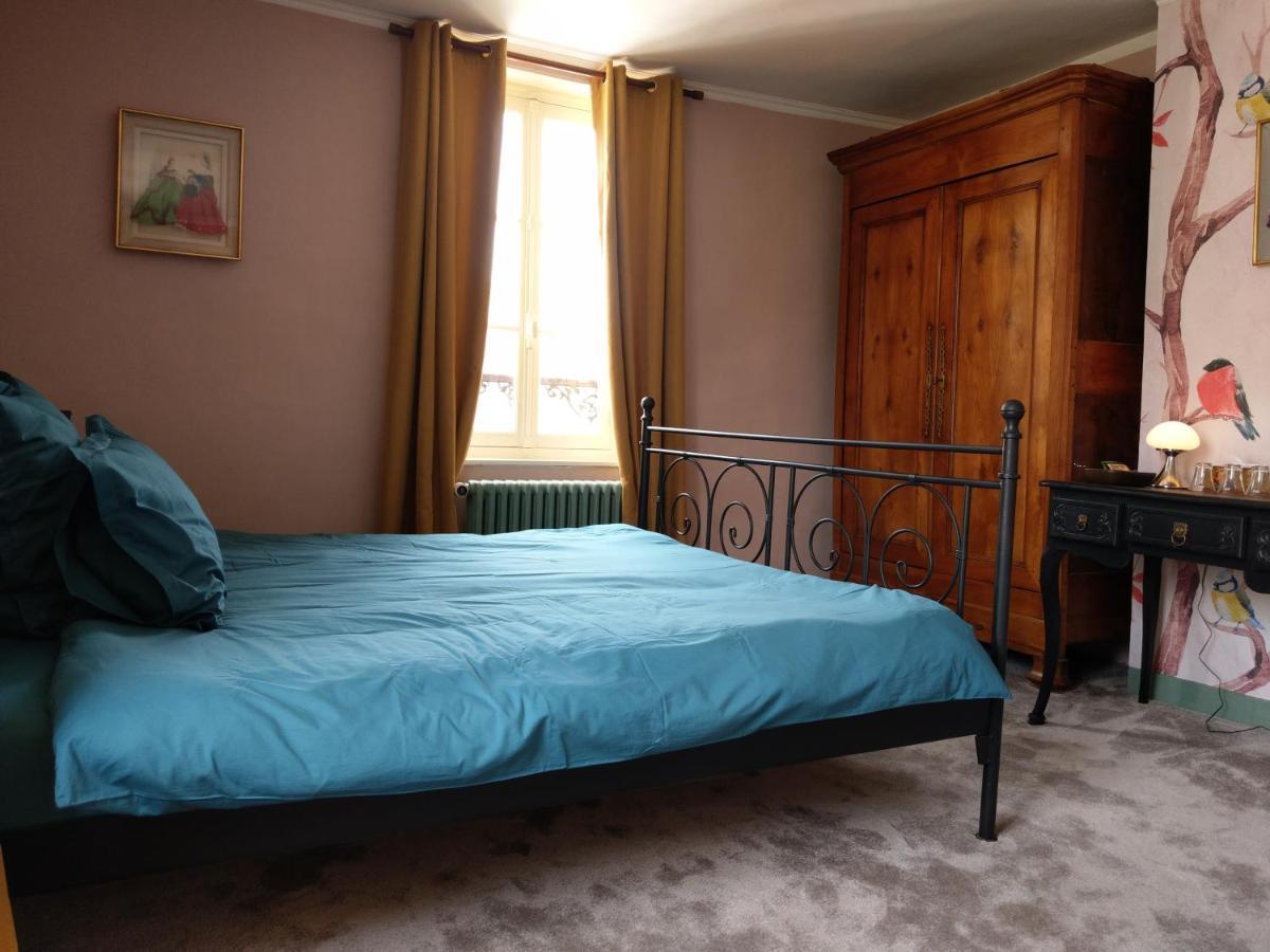 Bed and Breakfast Le Grand Barrois Crecy-la-Chapelle Exterior foto